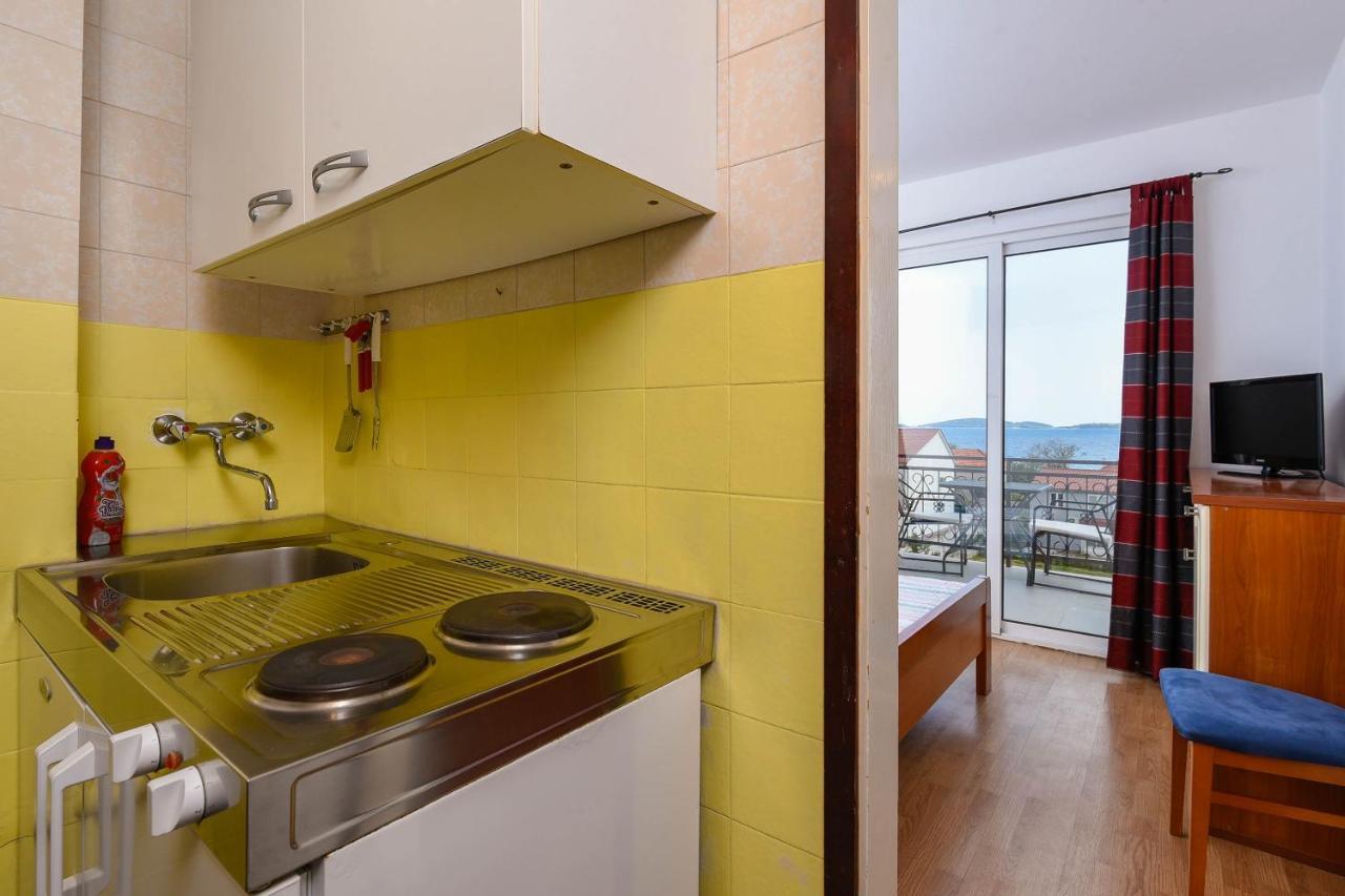 Lulak Studio Apartments Orebic Ngoại thất bức ảnh