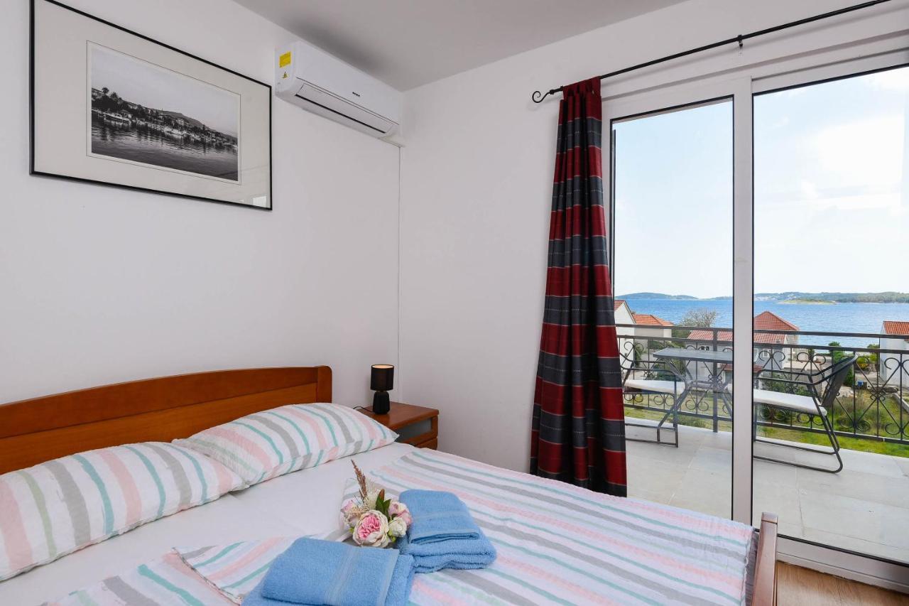 Lulak Studio Apartments Orebic Ngoại thất bức ảnh